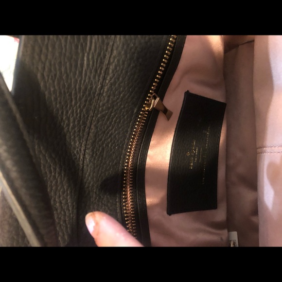 Sold!! ❤️Host Pick 8/13/20❤️ Kate Spade 3D floral satchel - Picture 9 of 9